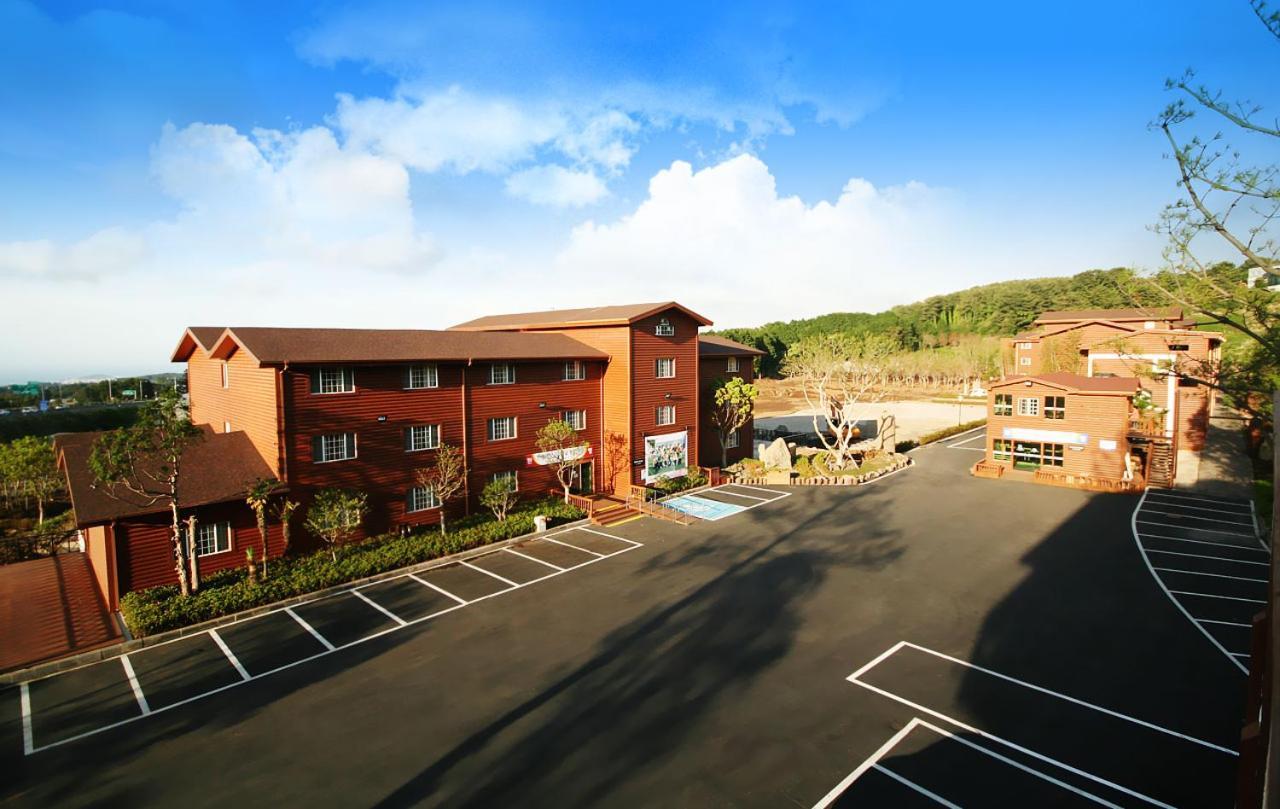 Arbon Youth Hostel & Resort Jeju Exterior foto